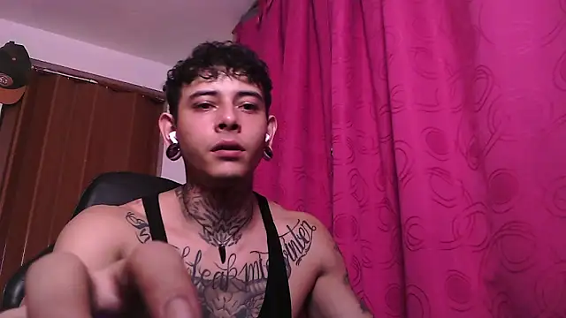 Ceder-Calistenes online show from 05-14-26, 05:36