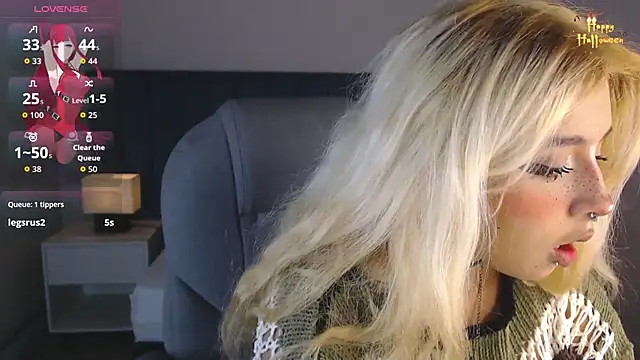 Snapshot of april_bunnyy chatting on 11-05-25, 09:04 april bunnyy online show from 11-05-25, 09:04