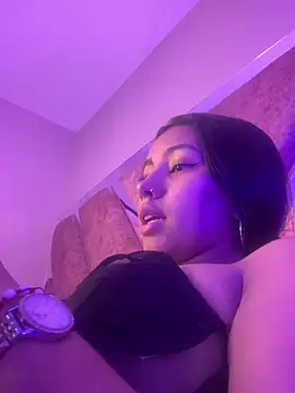 Larabrooks online show from 09-15-25, 05:46