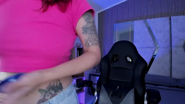 Melany Luv online show from 05-19-26, 10:27