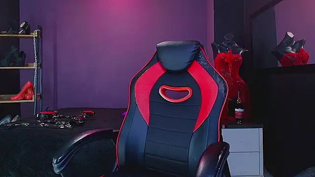 AmorMia online show from 12-26-24, 03:53