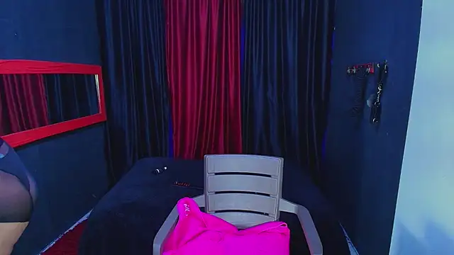 AmorMia online show from 01-18-25, 06:21