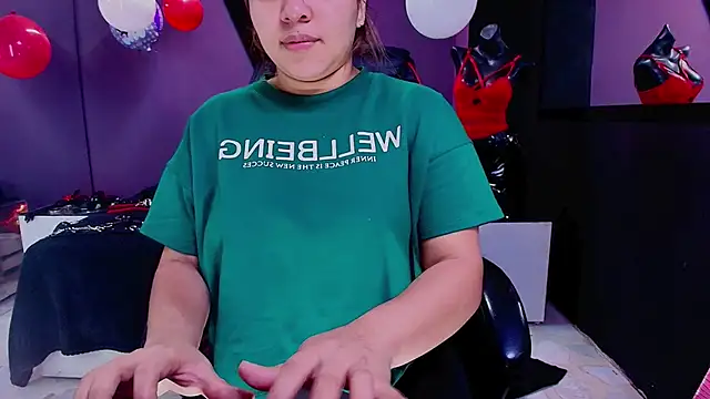 AmorMia online show from 02-23-25, 12:27