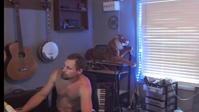 itsjameswebbscope online show from 05-11-26, 08:28