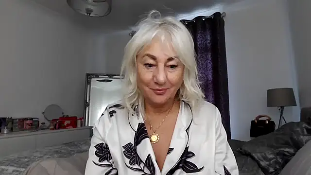 TanyaTaylor45 online show from 02-08-26, 09:34