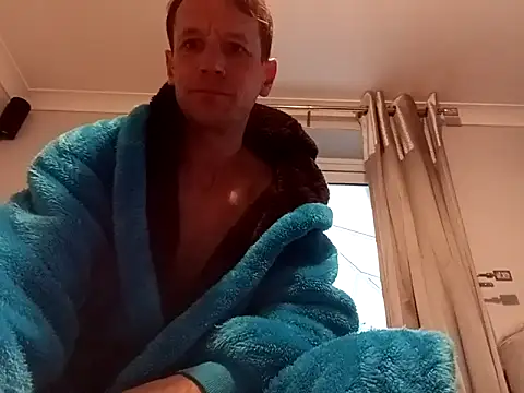 outdoorfun22 online show from 04-04-26, 06:00