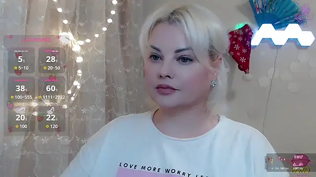 JewellKiss7 online show from 12-22-25, 06:49