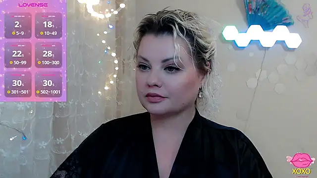 Snapshot of JewellKiss7 chatting on 04-02-26, 04:37 JewellKiss7 online show from 04-02-26, 04:37