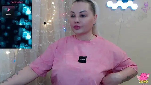 Snapshot of JewellKiss7 chatting on 04-09-26, 04:45 JewellKiss7 online show from 04-09-26, 04:45