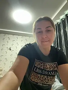 KisssAmmeli online show from 09-14-25, 07:07