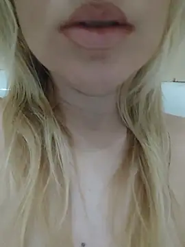 Linda 999 online show from 12-22-24, 12:05