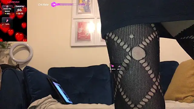 lolaisagoodtime online show from 12-20-24, 01:11