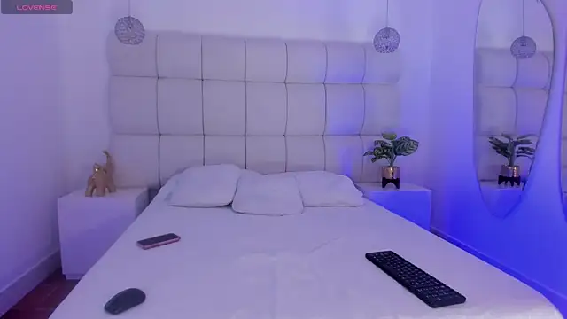 Cameron cutee online show from 03-01-25, 07:15