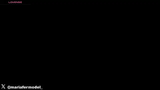 Snapshot of Mariafer05 chatting on 05-03-26, 02:12 Mariafer05 online show from 05-03-26, 02:12