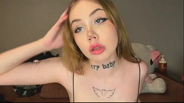 hanna cry baby online show from 02-10-26, 08:24