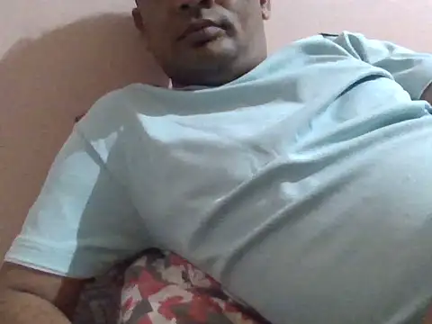 NiceBoy9099 online show from 05-11-26, 04:59