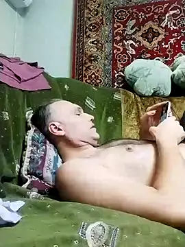 Pineapple04 online show from 01-05-25, 02:08