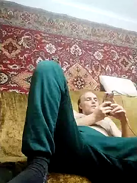 Pineapple04 online show from 01-07-25, 02:19