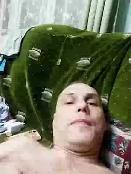 Pineapple04 online show from 01-12-25, 07:42