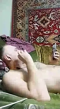 Pineapple04 online show from 01-18-25, 02:55