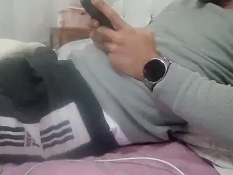 Snapshot of Crazyturko07 chatting on 03-22-25, 08:48 Crazyturko07 online show from 03-22-25, 08:48