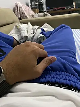 Snapshot of Crazyturko07 chatting on 09-19-25, 04:40 Crazyturko07 online show from 09-19-25, 04:40