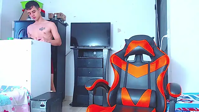 ADAM HOT online show from 01-09-26, 10:33