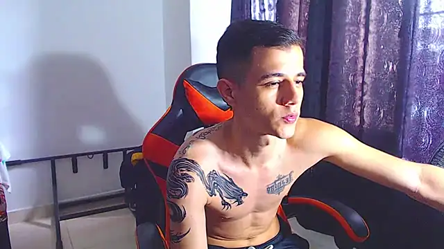 ADAM HOT online show from 05-13-26, 02:03