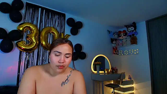 Snapshot of Rousrossell_4 chatting on 06-02-26, 12:34 Rousrossell 4 online show from 06-02-26, 12:34