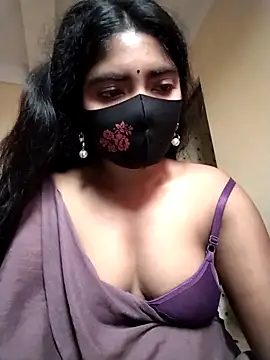 Snapshot of Lina-Rose chatting on 09-26-25, 01:20 Lina-Rose online show from 09-26-25, 01:20