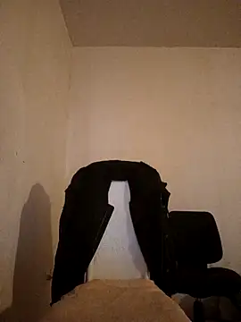 kx93 online show from 12-18-25, 05:08