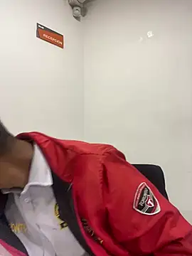 Onel9701 online show from 04-18-26, 03:16