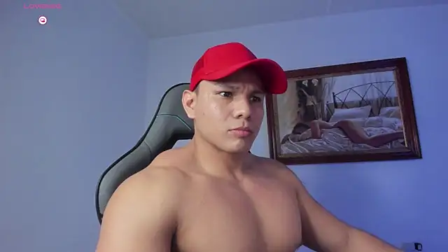 Snapshot of RoyConstance chatting on 03-19-26, 04:27 RoyConstance online show from 03-19-26, 04:27