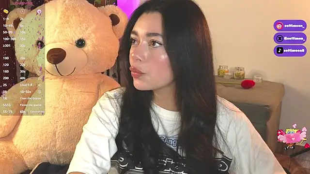 Snapshot of Soffimoon_ chatting on 02-13-25, 07:03 Soffimoon online show from 02-13-25, 07:03