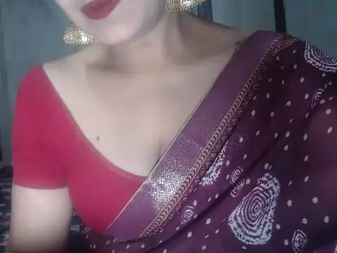 Snapshot of LustyShreya chatting on 11-11-25, 05:13 LustyShreya online show from 11-11-25, 05:13
