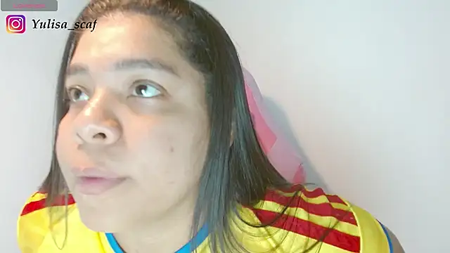 Snapshot of yulissa18 chatting on 06-22-26, 08:06 yulissa18 online show from 06-22-26, 08:06