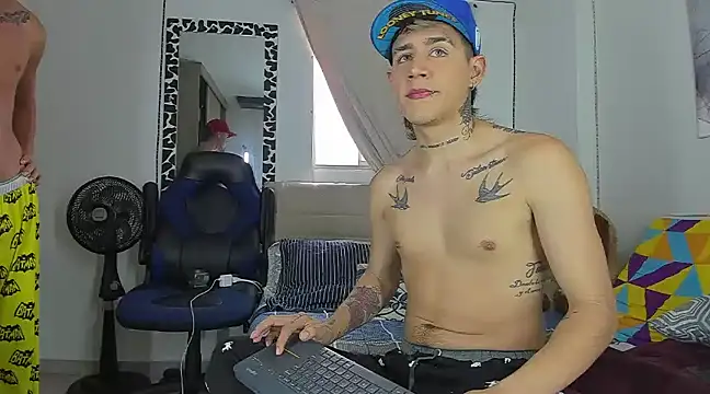 Snapshot of soyander03_ chatting on 02-03-25, 01:19 soyander03 online show from 02-03-25, 01:19