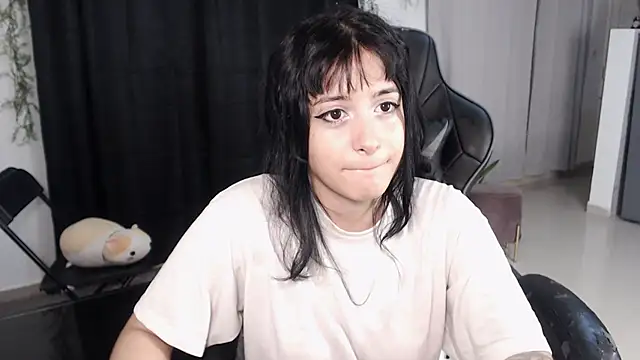 liz-beths online show from 02-03-26, 02:21