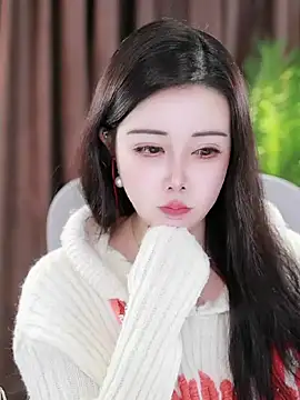 Qiaoqiao  online show from 01-19-25, 11:56