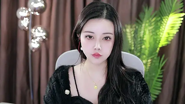 Qiaoqiao  online show from 01-27-25, 02:31