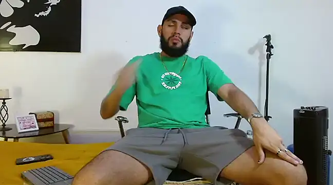 samir music online show from 12-20-24, 03:42