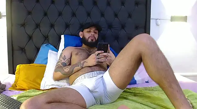 samir music online show from 12-21-24, 04:57