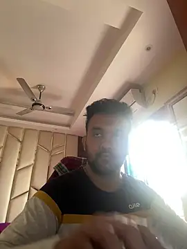 Snapshot of BengaliBabu_Rohan chatting on 01-17-25, 06:04 BengaliBabu Rohan online show from 01-17-25, 06:04