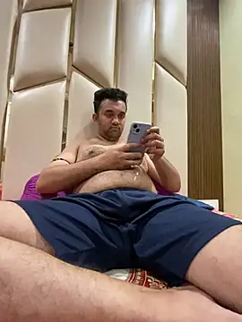 Snapshot of BengaliBabu_Rohan chatting on 01-31-25, 06:14 BengaliBabu Rohan online show from 01-31-25, 06:14