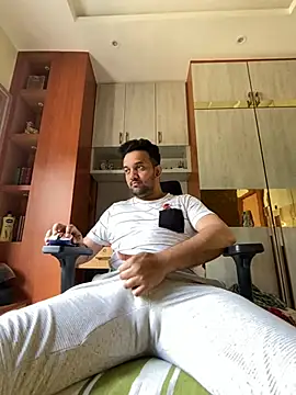 Snapshot of BengaliBabu_Rohan chatting on 02-28-25, 05:48 BengaliBabu Rohan online show from 02-28-25, 05:48