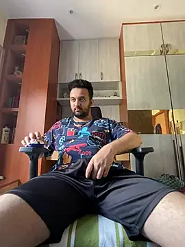 Snapshot of BengaliBabu_Rohan chatting on 03-10-25, 05:33 BengaliBabu Rohan online show from 03-10-25, 05:33