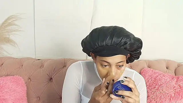 flavia cruz online show from 04-30-26, 12:22