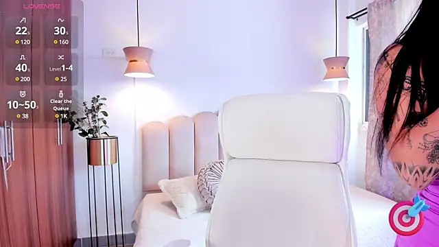 zoee jackson online show from 02-24-25, 06:47