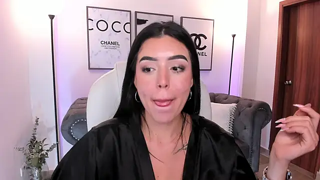 zoee jackson online show from 03-22-25, 08:18