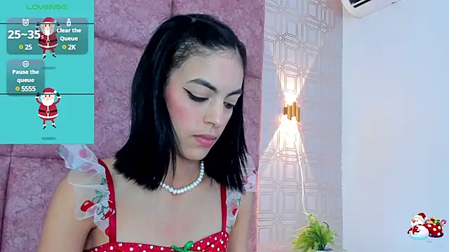 LilitRobins online show from 12-15-24, 02:19